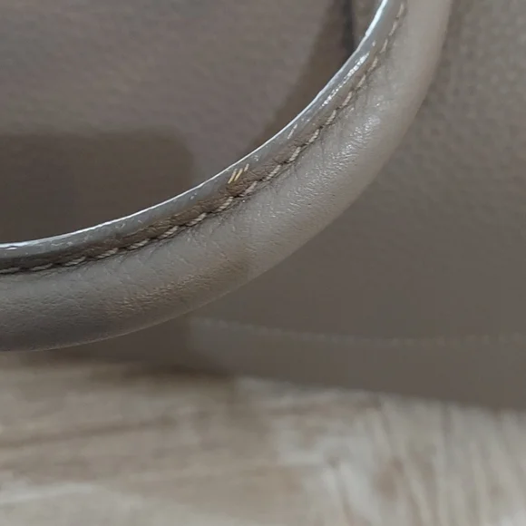 VBH Top Handle Bag - Picture 9 of 10